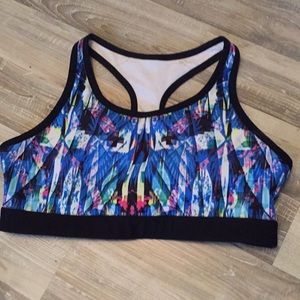 Women’s sports bra